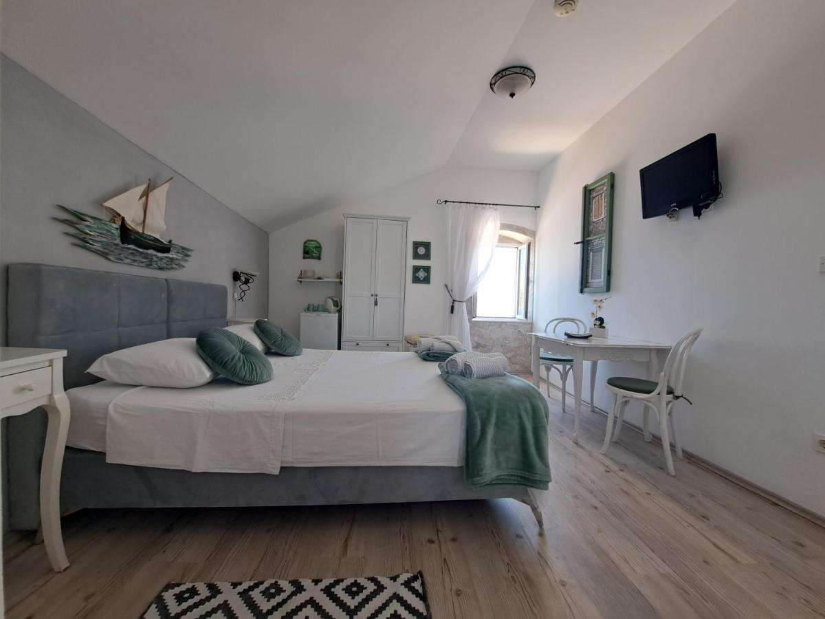 Heritage Rooms Kut Vis Buitenkant foto